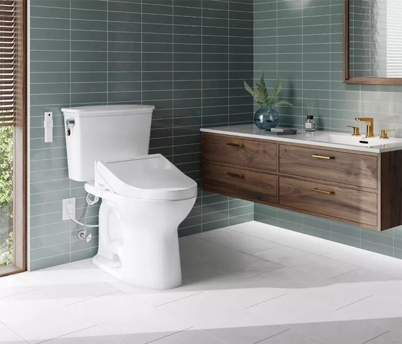WASHLET+ Drake Transitional with WASHLET C5